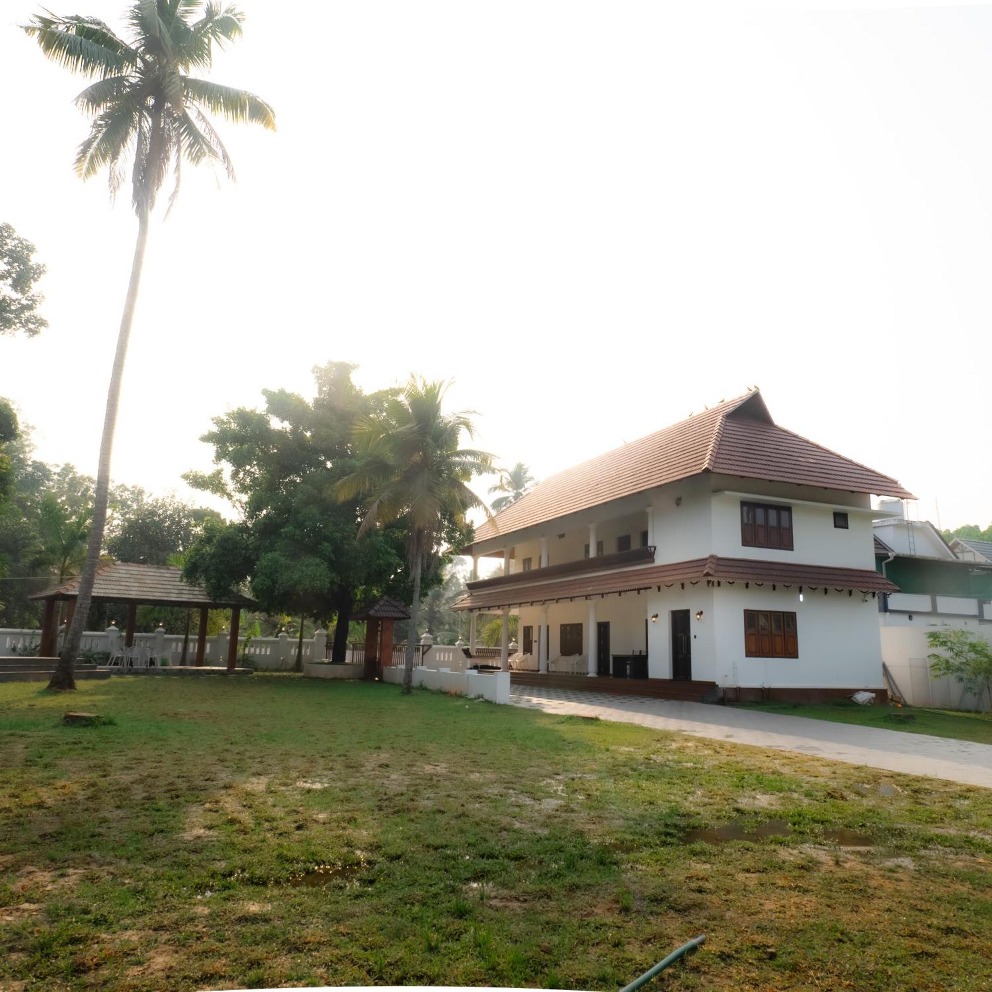 Tamarind Heritage Holiday Home Angamaly Extérieur photo